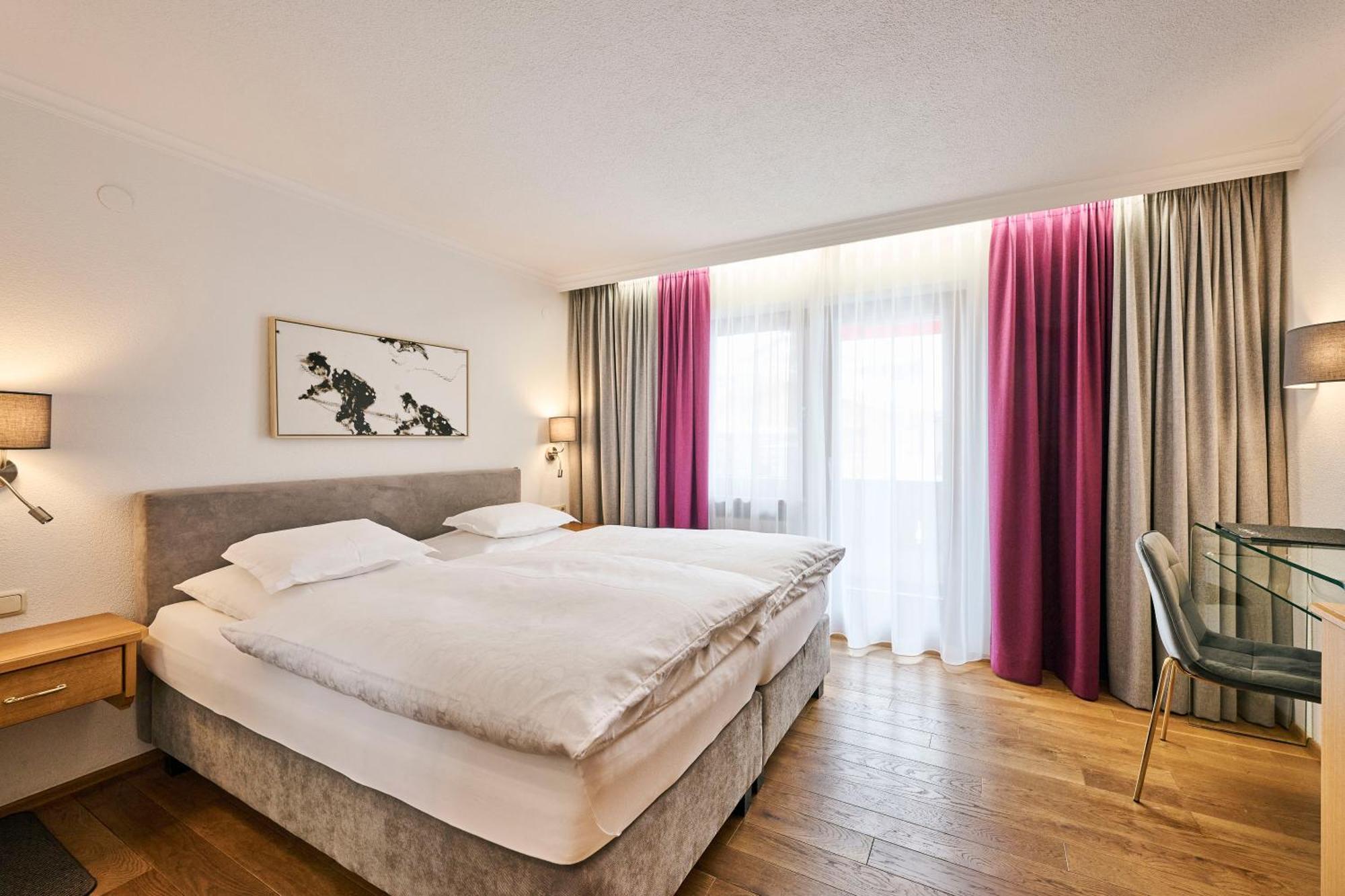 Hotel Garni Sursilva ليش ام ارلبرغ المظهر الخارجي الصورة